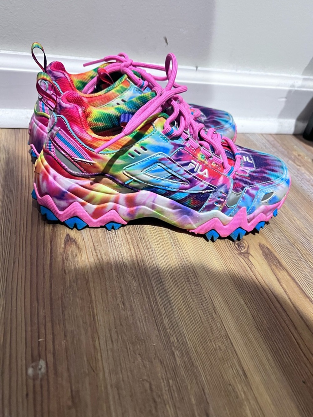 Fila Multicolor Tie-Dye Trail Sneakers - Pink Laces